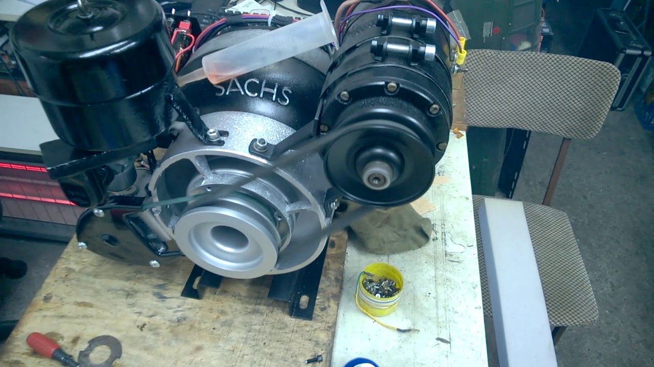 Vintage Fichtel & Sachs Km48 2 Cycle Gas Rotary Engine