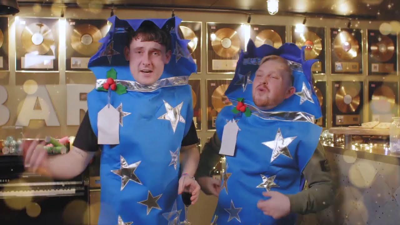 12 Days of Christmas: The Snuts Christmas Crackers