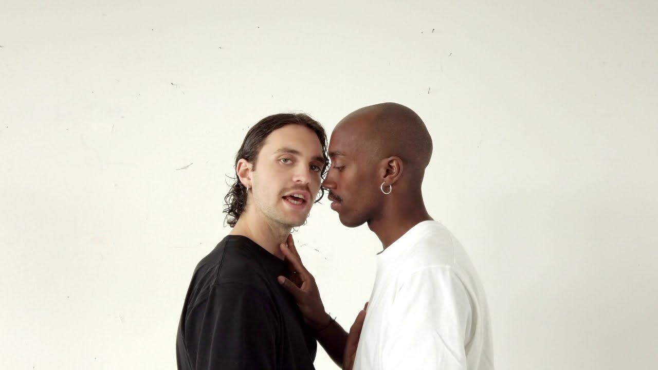 Léon The Singer - 24/7 (Music Video: Léon’s cut)