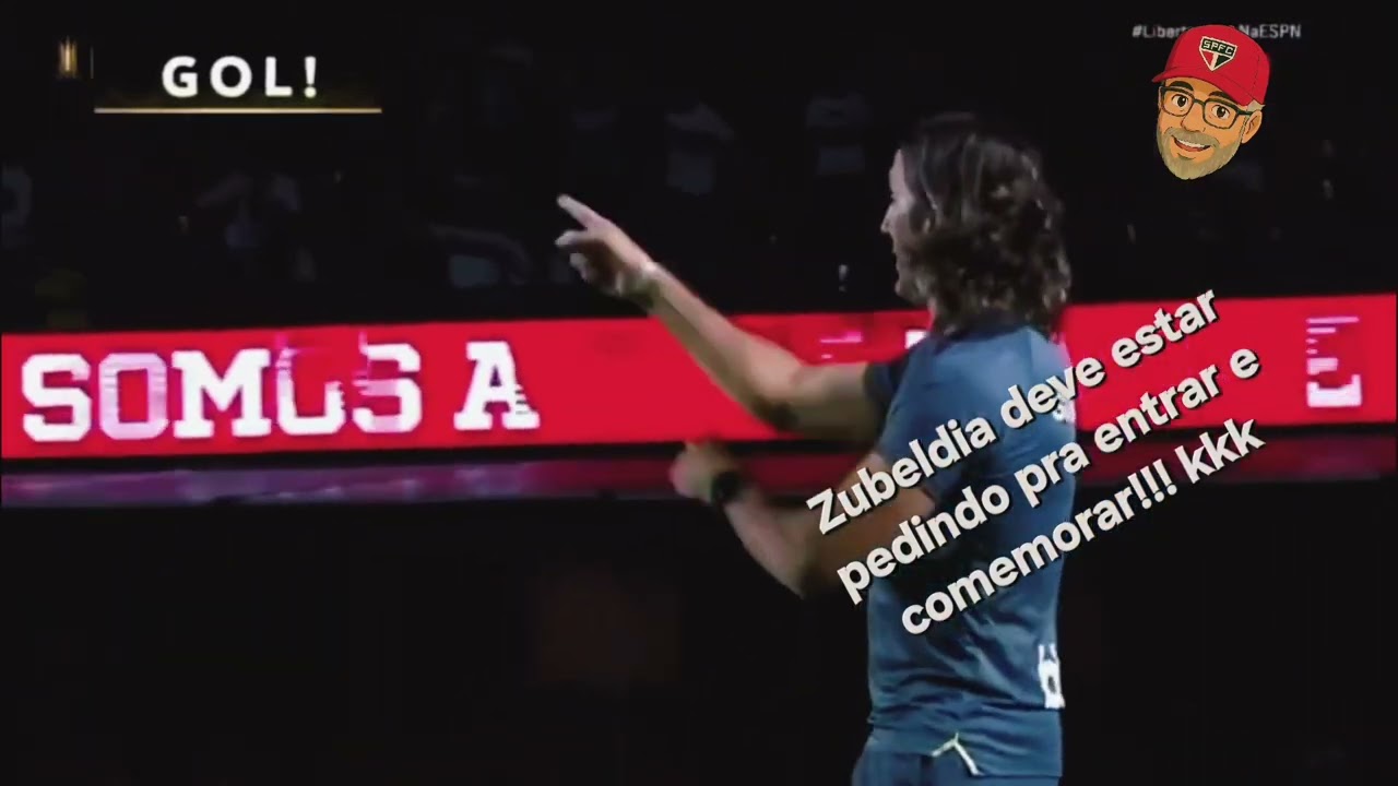 Zuba se conteve para comemorar o gol. 