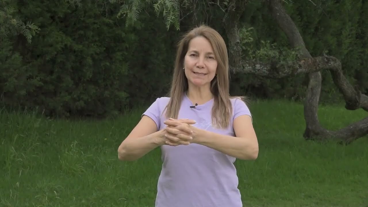 Dra Sandra Cubillos  - Yoga de Manos