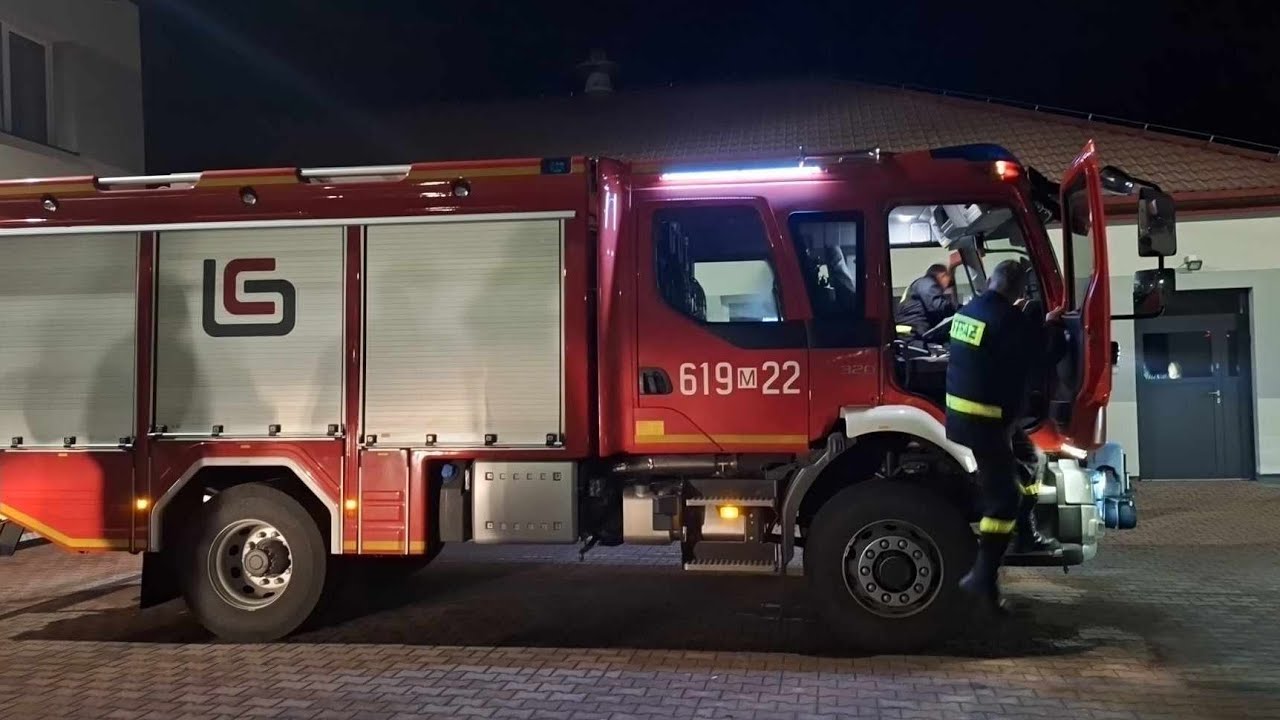 Powitanie fabrycznie nowego wozu w Osp Pokrzywnica GBA Volvo Bocar