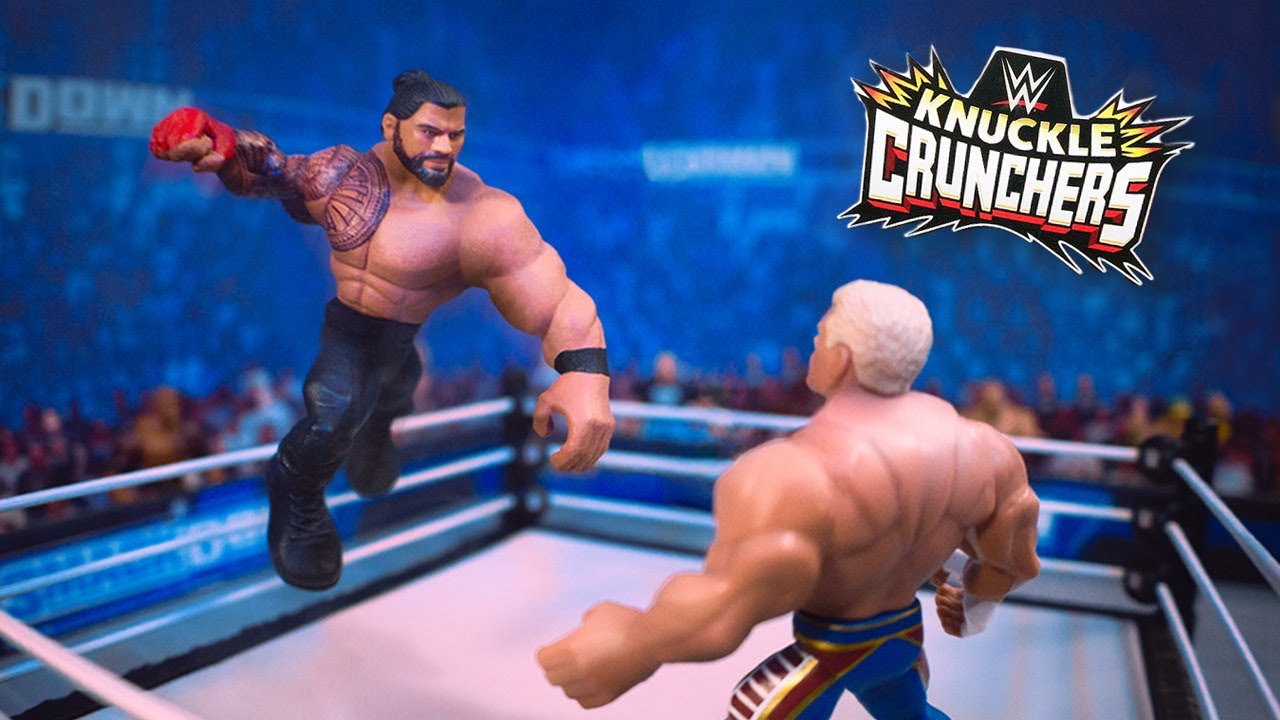 Роман Рейнс против Коди Роудса! | Диорама фигурки WWE Knuckle Crunchers