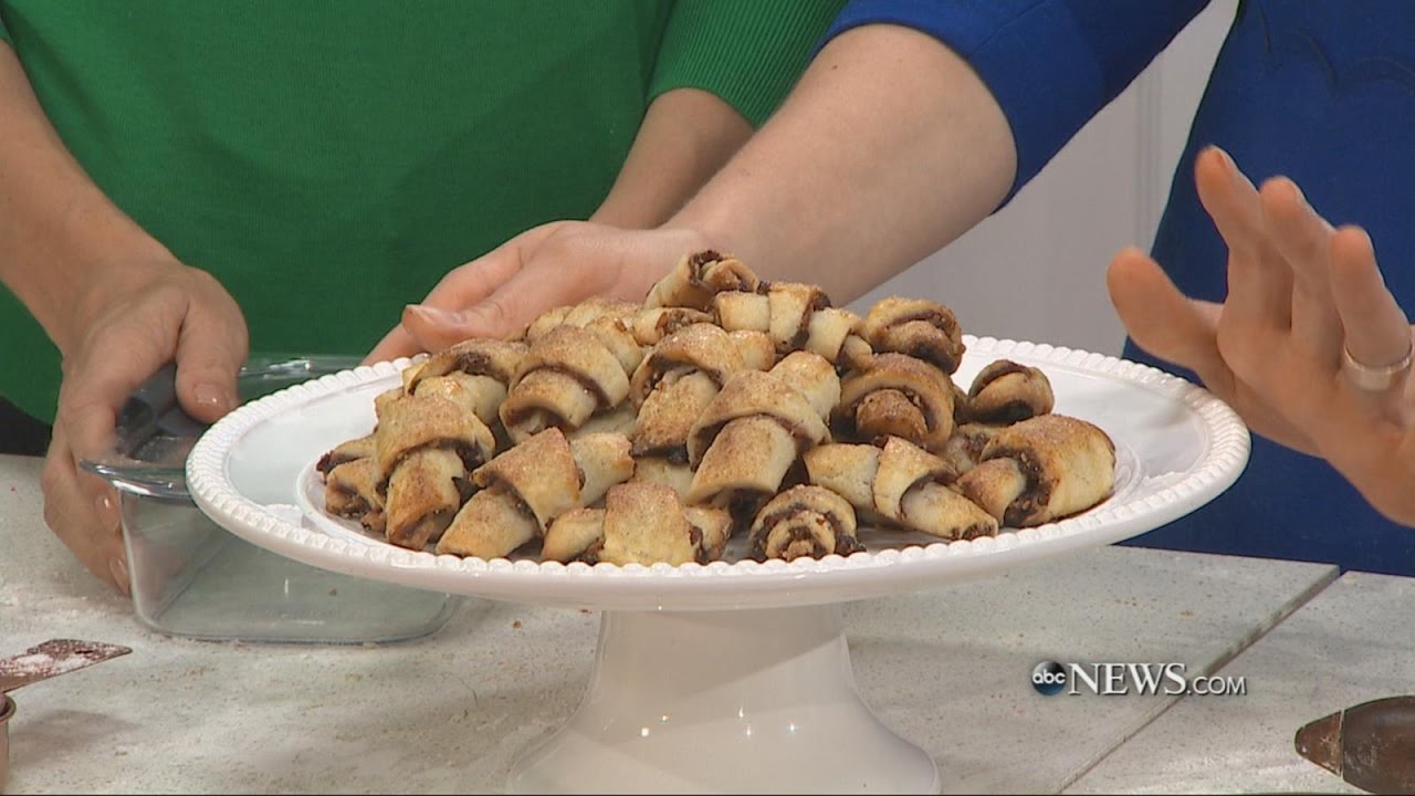 A Sweet Treat for Both Christmas & Hanukkah: Fruitcake Rugelach  | ABC News