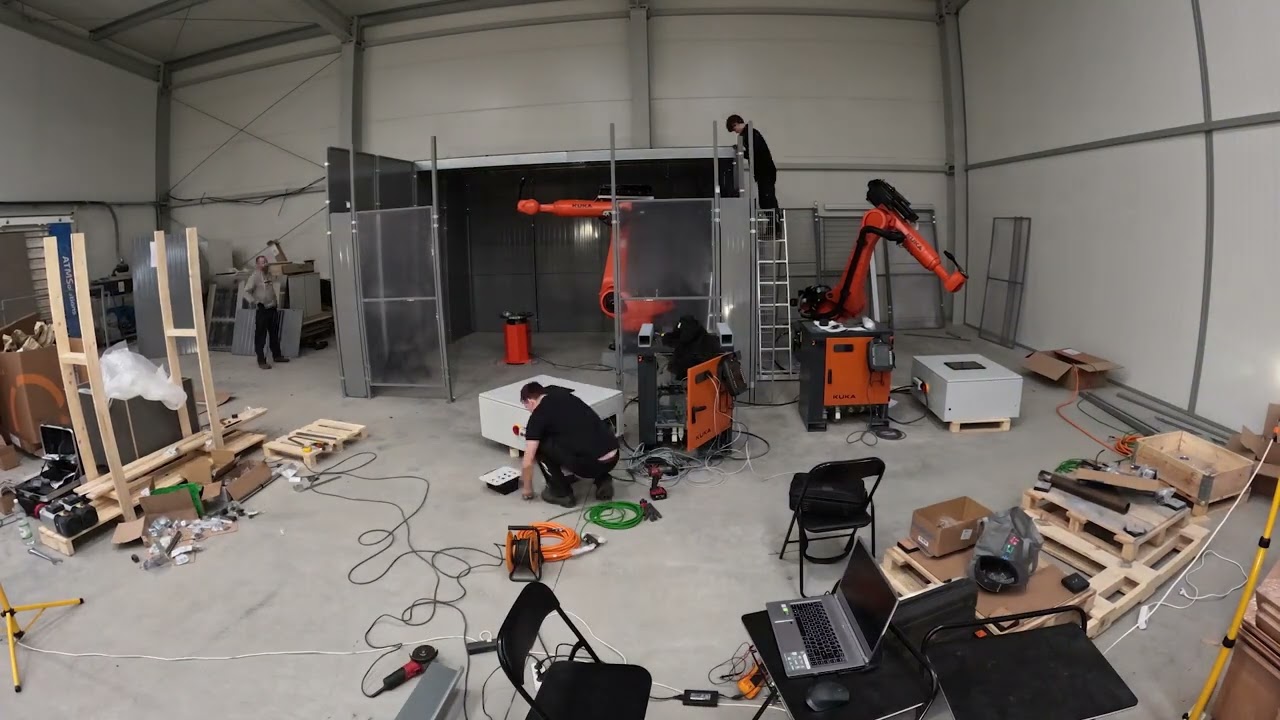 Roboty CNC budowa stanowiska z robotem KUKA KR210 R2700-2 timelapse