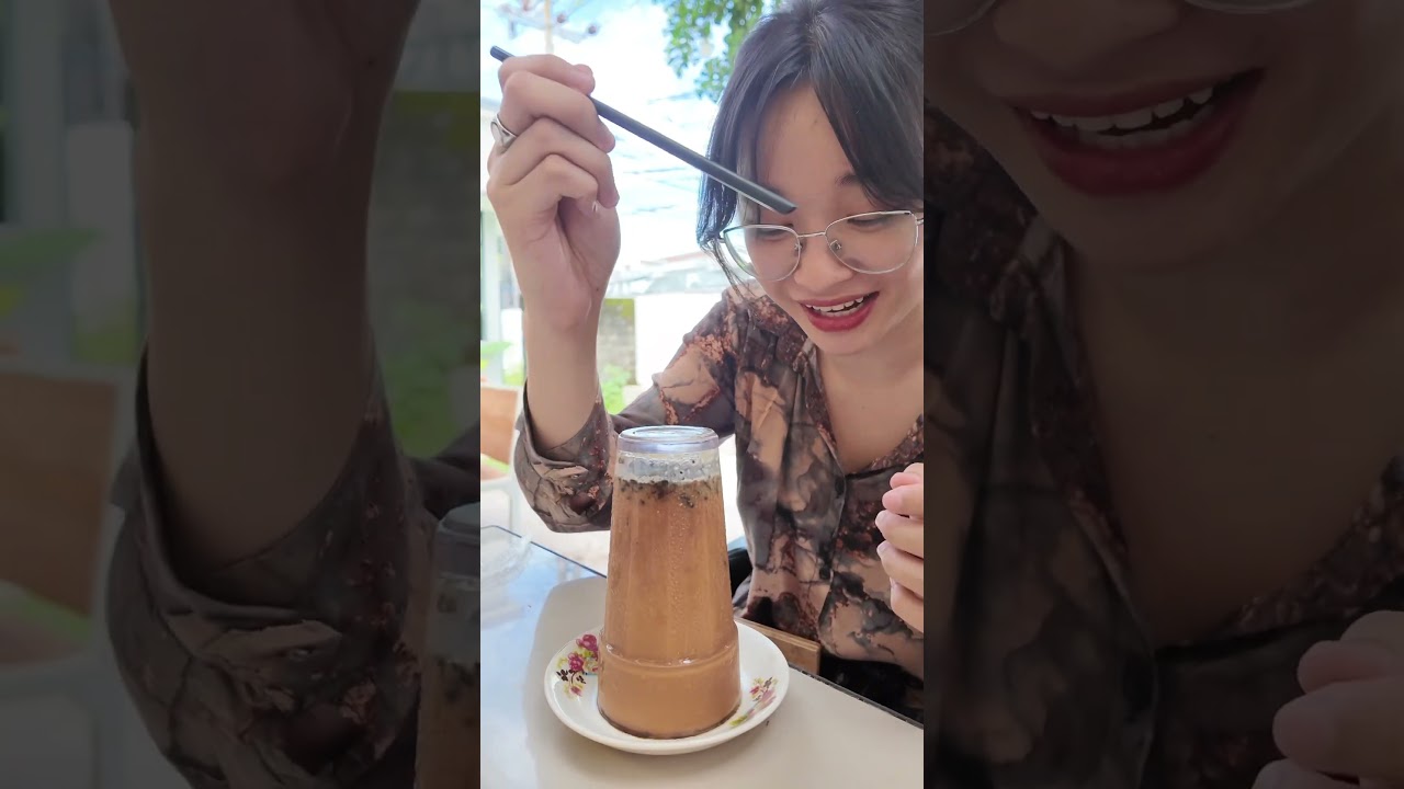 Độc Lạ C&agrave; Ph&ecirc; &Uacute;p Ngược Ở Indo 😱 #shorts
