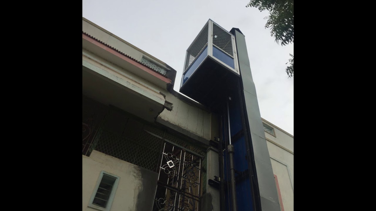 OUTDOOR home lift