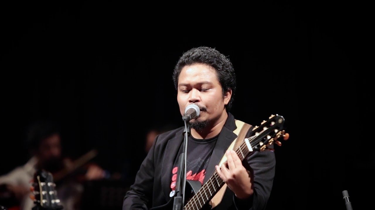 Payung Teduh - Kita adalah Sisa-sisa Keikhlasan yang Tak Diikhlaskan (Official Live Video)
