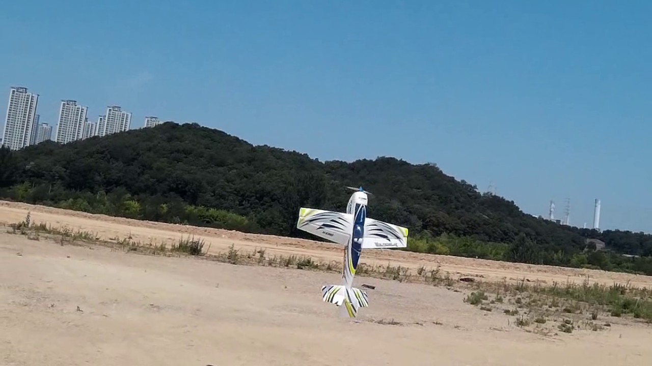Hobbyking Voltigeur Crash