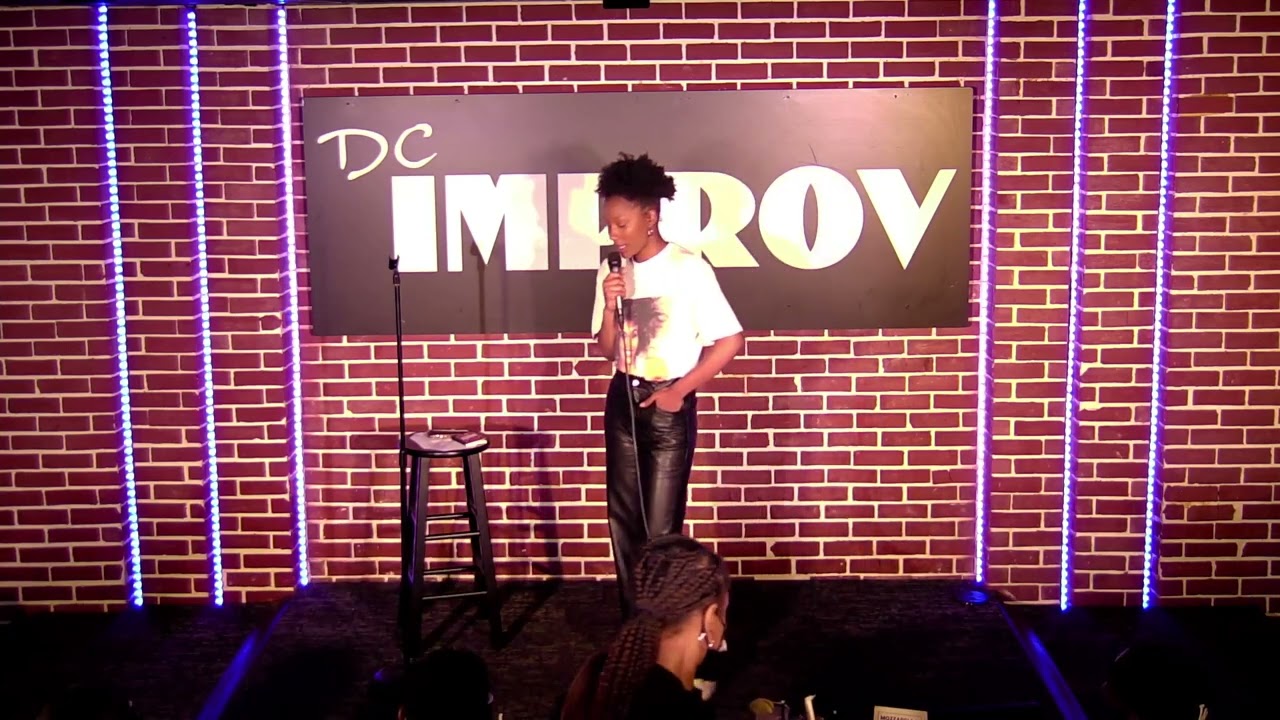 Amber Singletary (DC Improv)