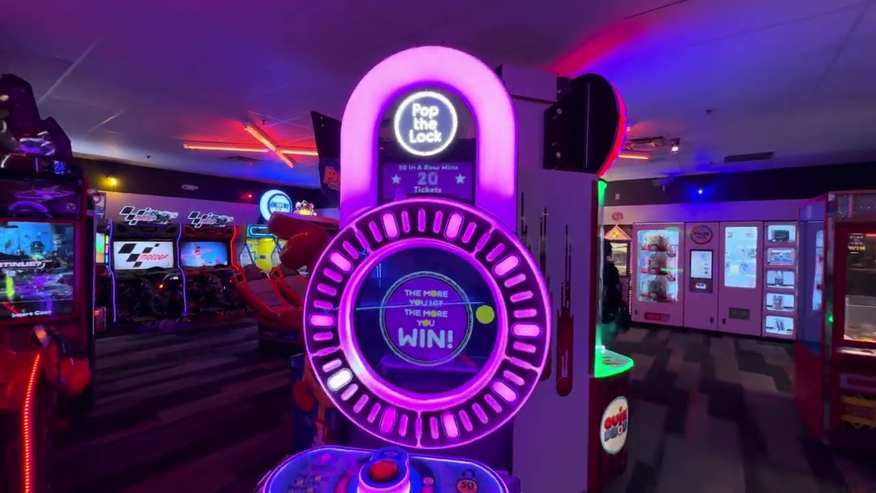 Bowlero (Hazlet NJ), 4K arcade walkthrough & tour, March 2024