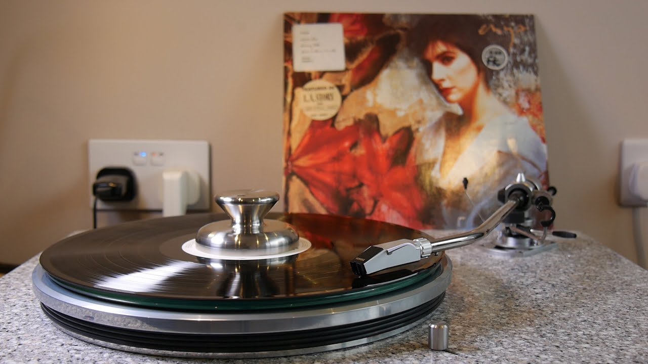 Enya - Orinoco Flow / Evening Falls (vinyl: Yamaha MC-1x, PTP Solid12, Graham Slee Accession + EXP)