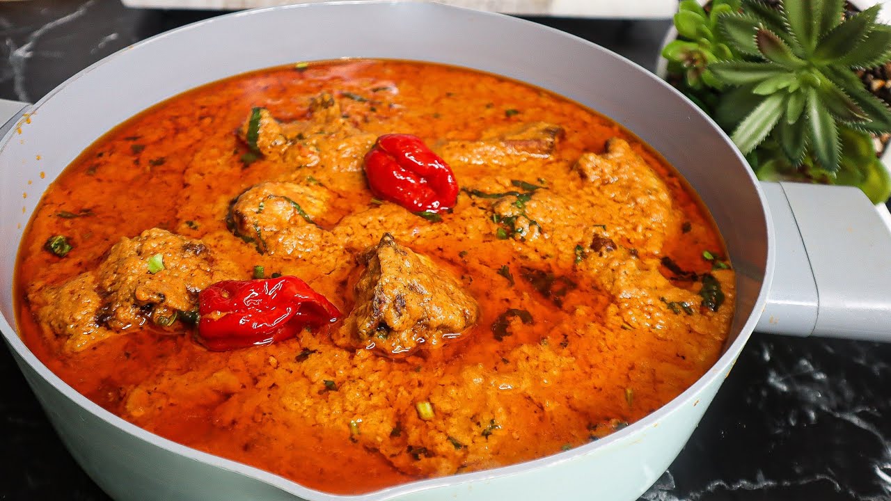 My Secret to the Best African Peanut /Groundnut Stew which will make you beg for more!