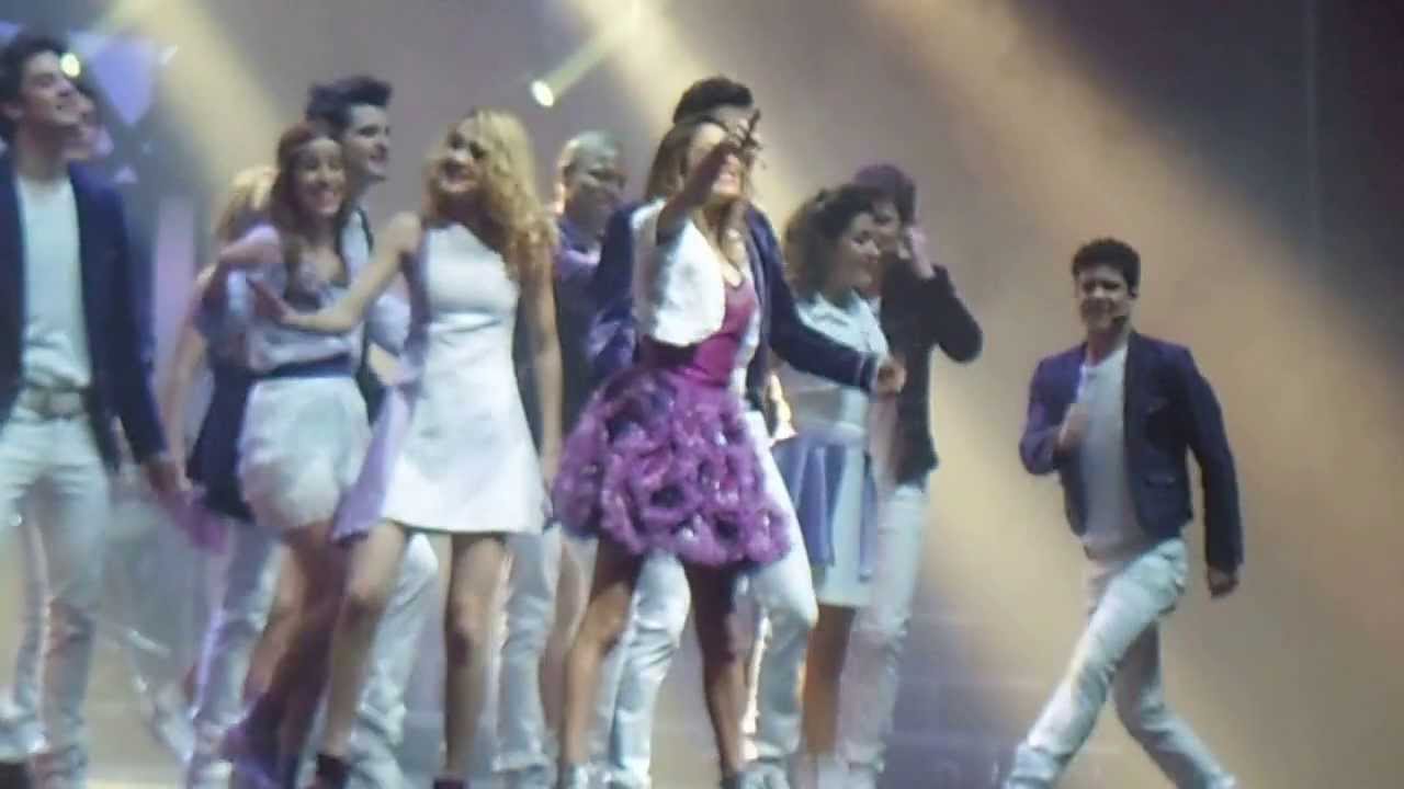 Violetta en el teatro Gran Rex - Ser Mejor y Beso Leonetta
