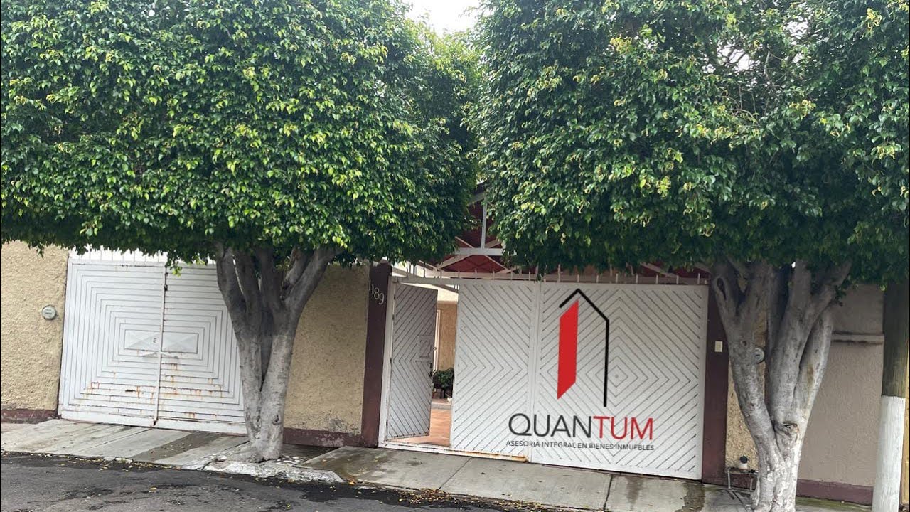 **Vendo casa en Fracc. Laboratorio CFE, Calle Valle de México.**