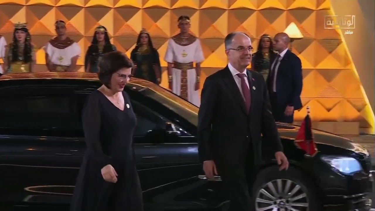 الرئيس السيسي وحرمه السيدة انتصار يستقبلان قادة وزعماء العالم في احتفالية افتتاح المتحف المصري