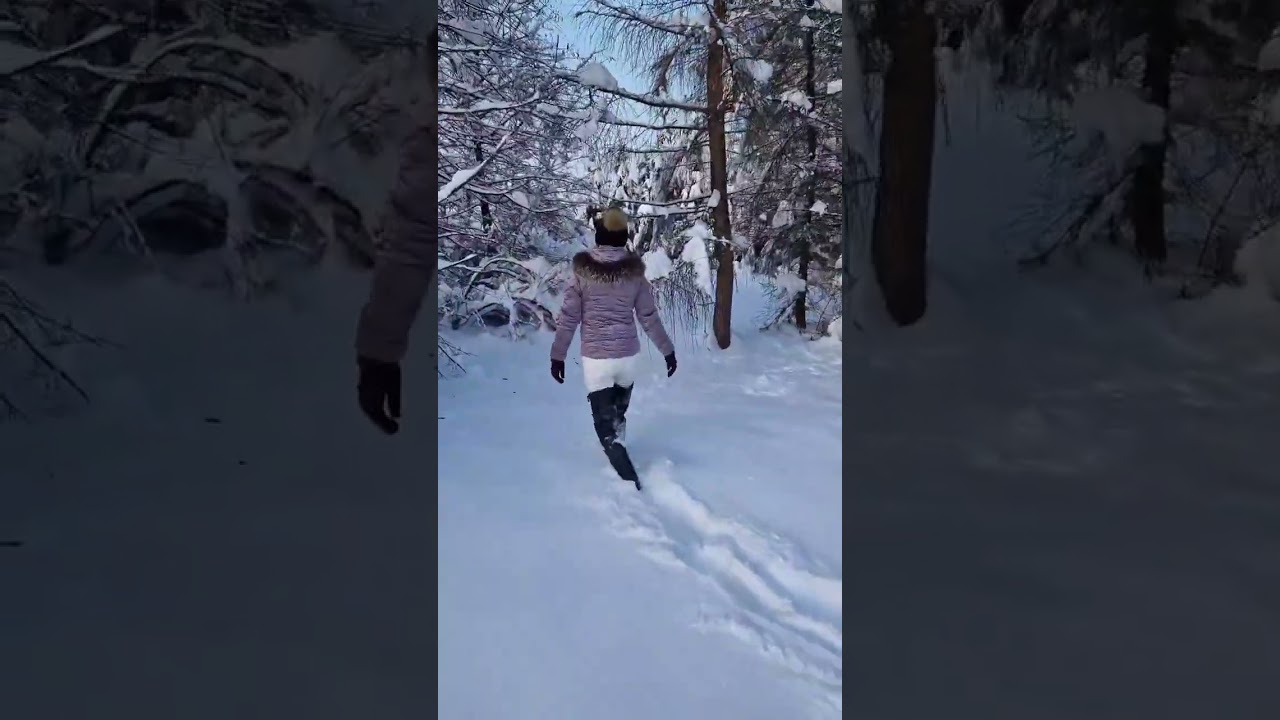 Walking in deep snow is not easy#aigle #aigleboots #aiglewaders #waders #watstiefel #rubberboots #ru
