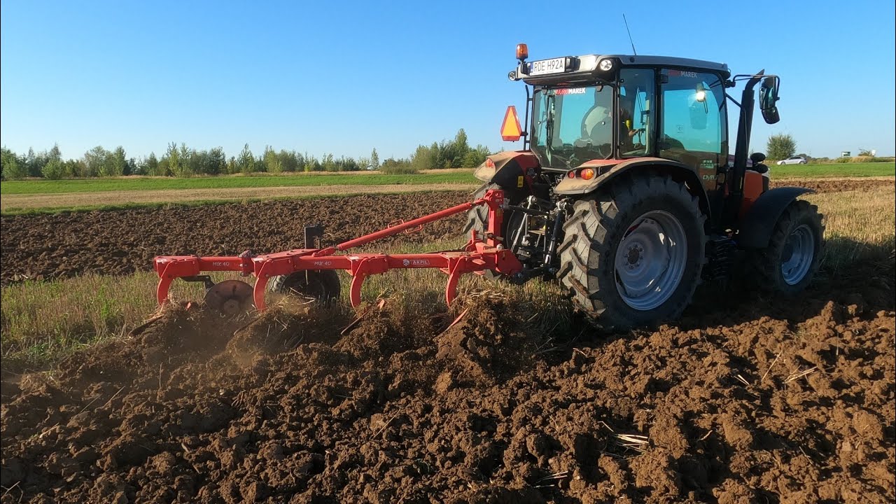Akcja Podorywka, testowanie nowego Massey fergusona 4708 dyna2