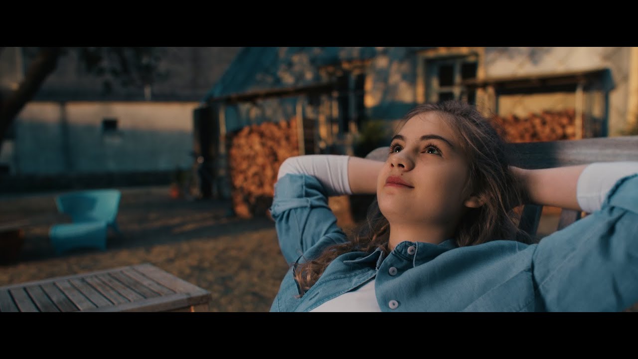RASPBERRIES WITH MUSTARD -Trailer ENG