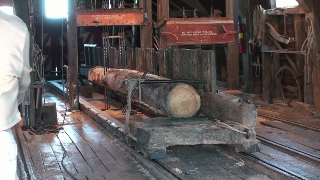 Houtzaagmolen 'De Rat' in IJlst
