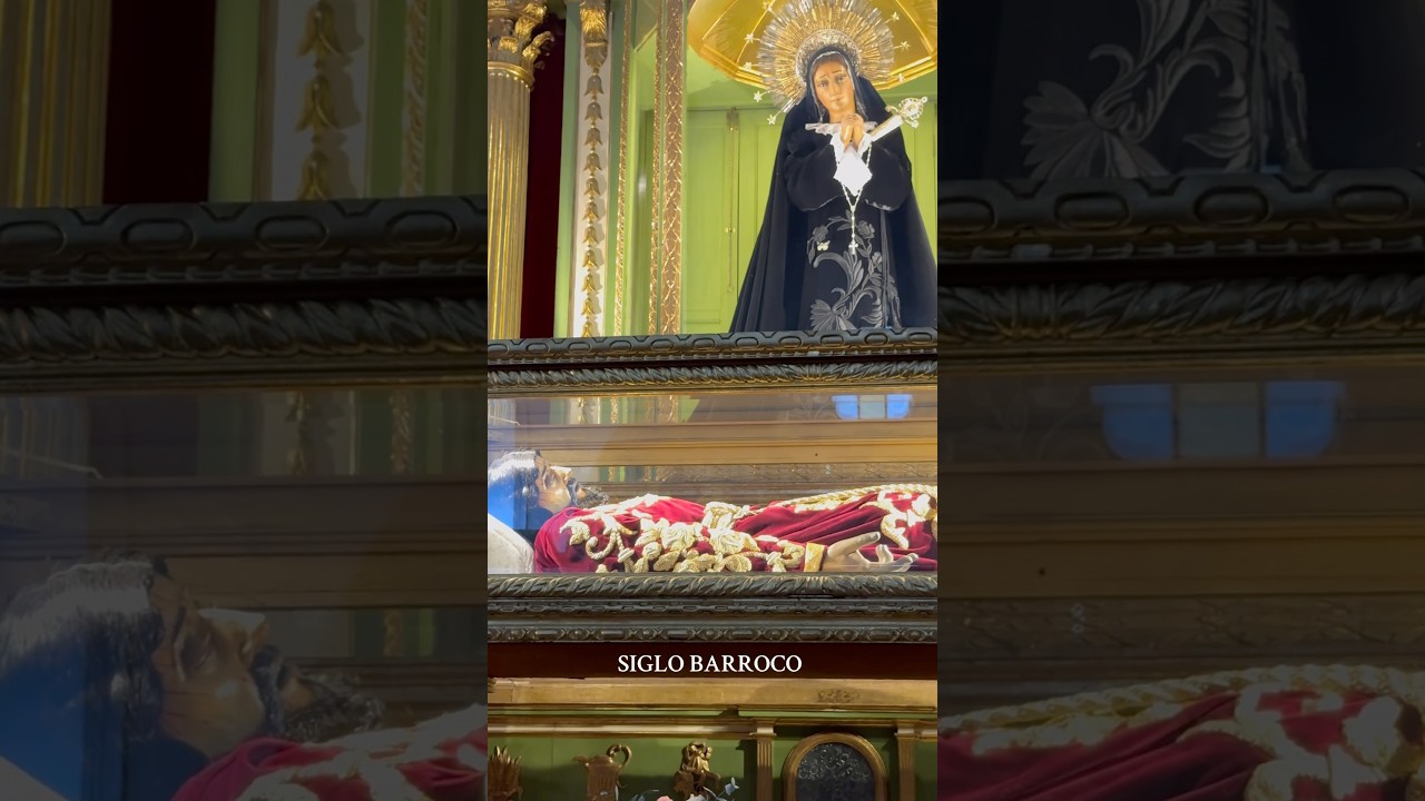 El Santo Entierro de la Escuela de Cristo #guatemala #semanasantaenguatemala #fe #antiguaguatemala
