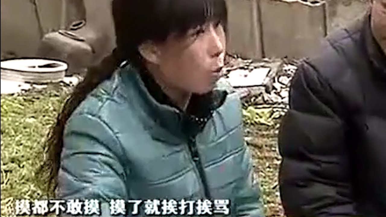 妻子漂亮身材好 条件差的丈夫反而嫌弃 #228 ✓