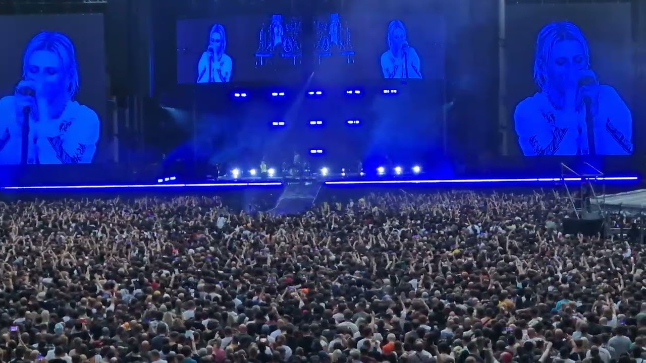 Linkin Park - Where'd You Go into Waiting for the End live from Wembley Stadium June 2025 [4K]