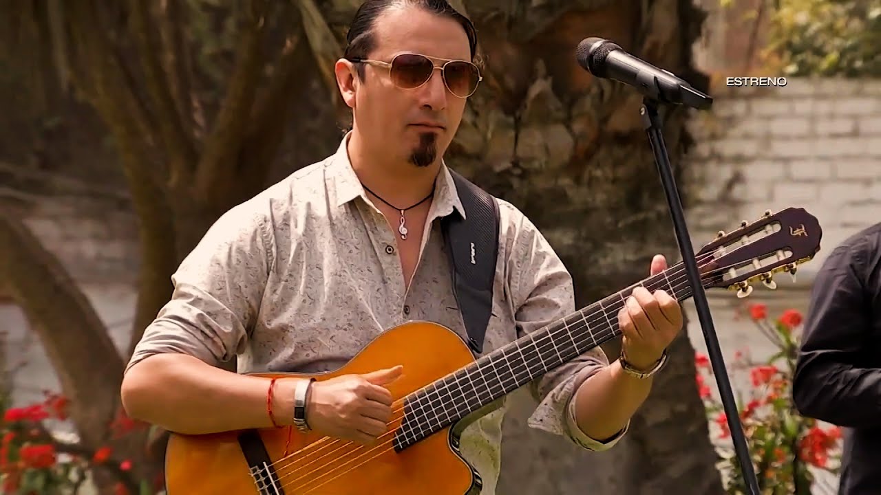 Entre Manos - Para un viejo coraz&oacute;n (Miski Takiy)