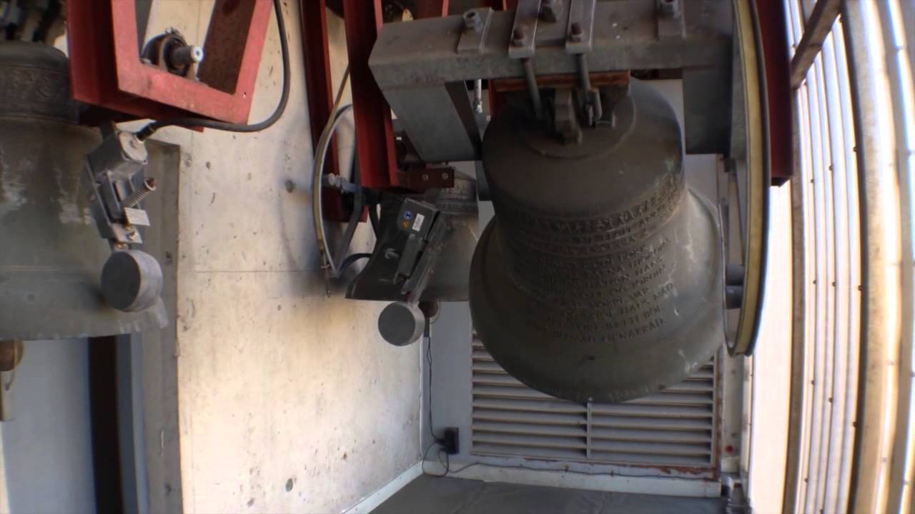 Kirkjuklukkum Grafarvogskirkju hringt gegn einelti // Grafarvogskirkja Church Bells