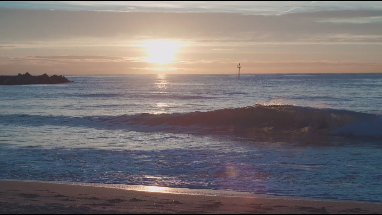 Relax Ocean Waves - 4 hours ocean waves sea waves stunning sound - paradise at last! relaxation!