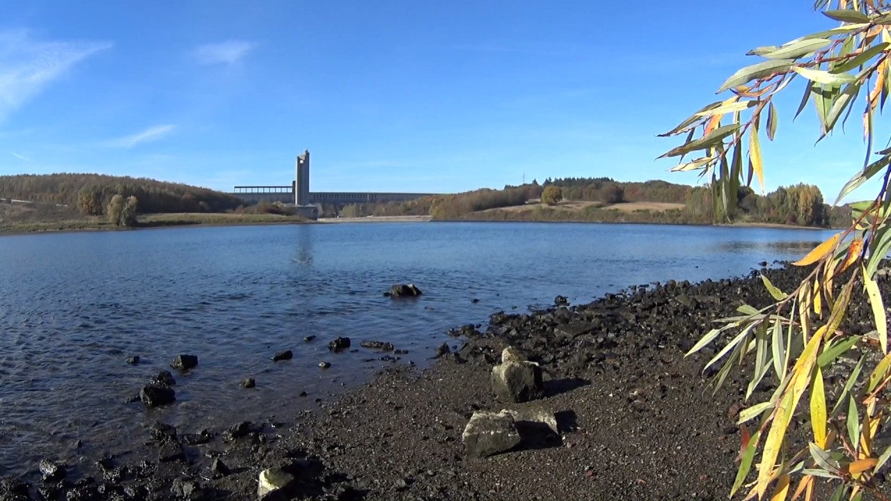 Un Dimanche d'Automne au Lac de l'Eau d'Heure
