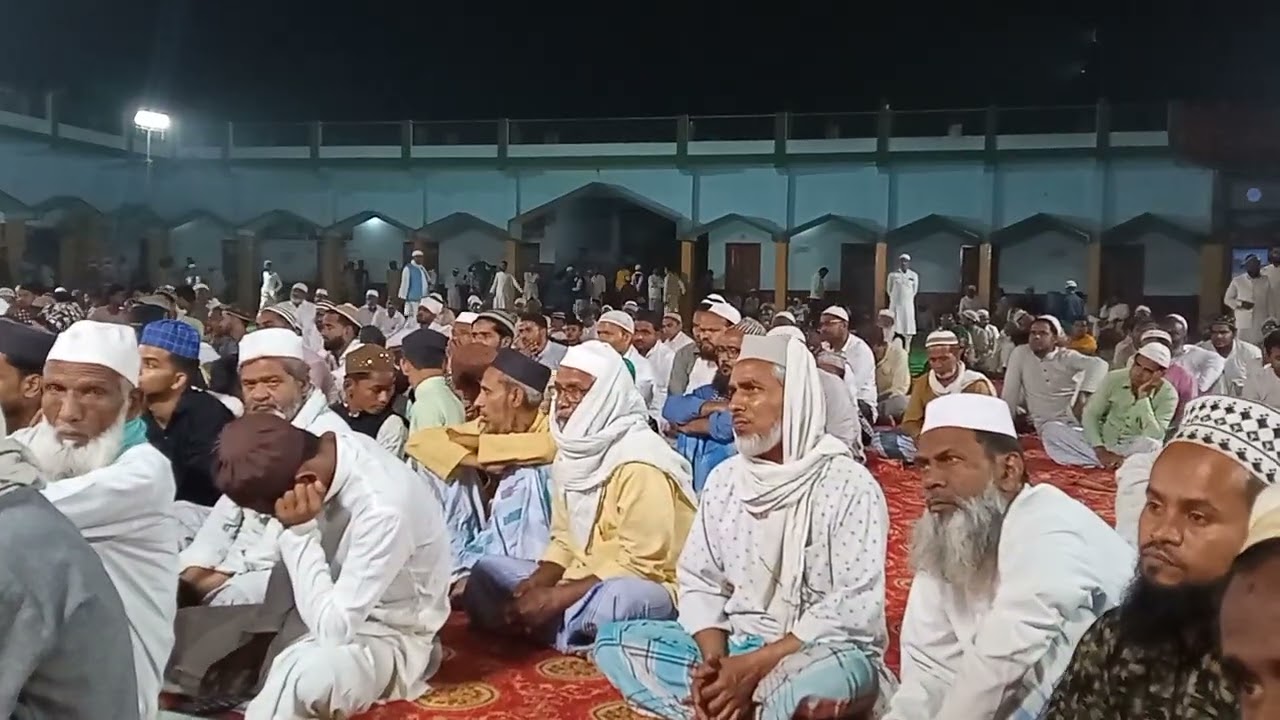 Madarase Faizul Uloom Mohammadabad Gohna Mau Jashn-e-Dastar Bandi