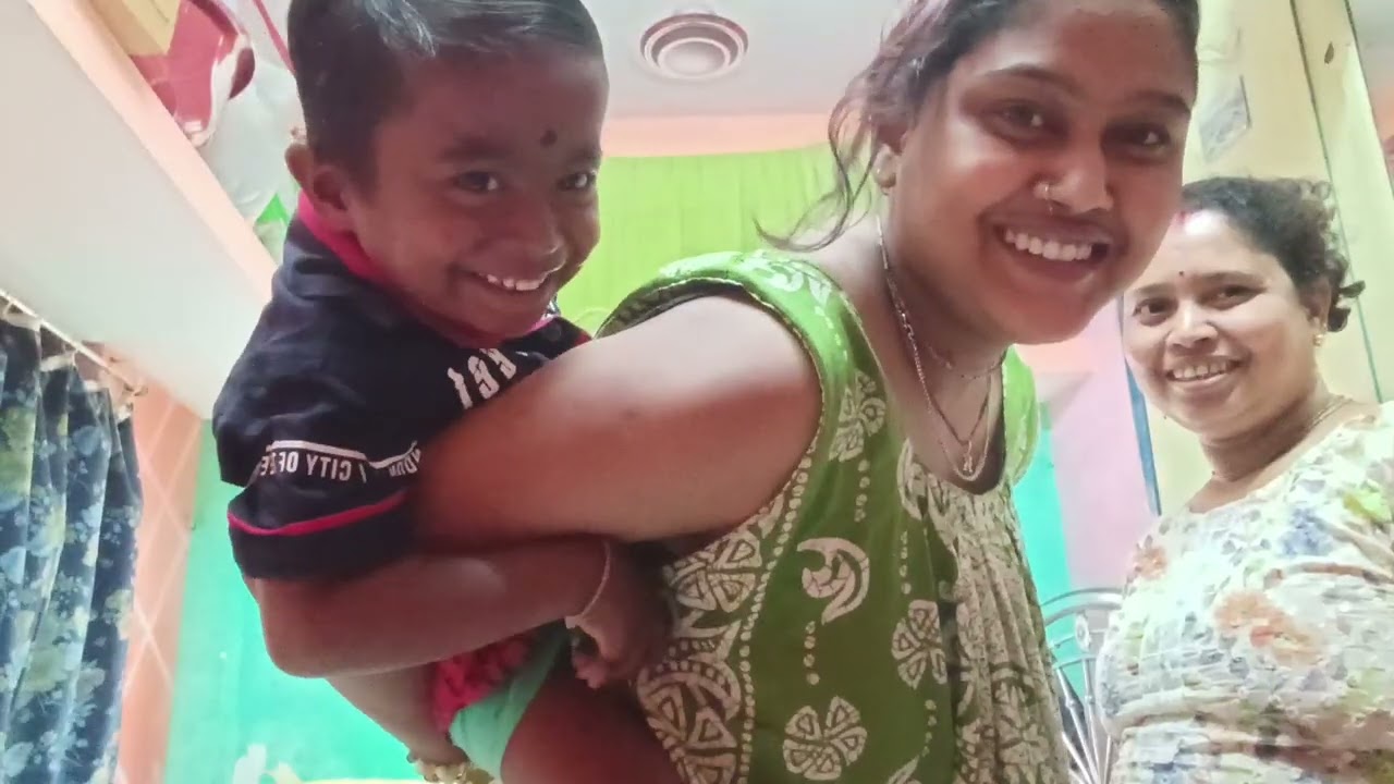 সংসারের কাজ নাচ গান দিয়ে দিনটা কেটে  গেল 💃❤🌹