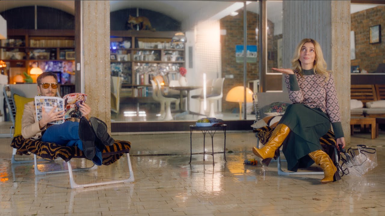 Julie Zenatti - Paisiblement fou (Clip officiel)
