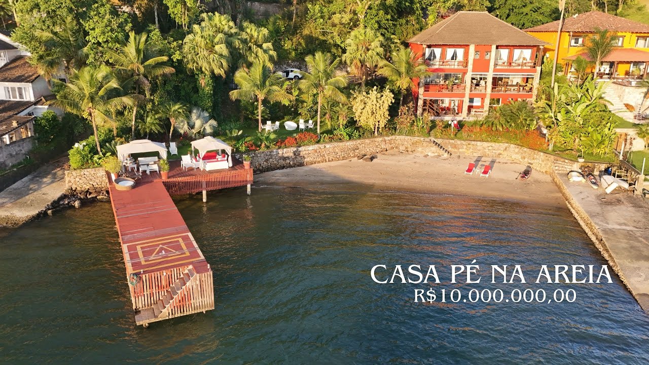 POR DENTRO DE UMA CASA PÉ NA AREIA DE R$ 10 MILHÕES EM ANGRA DOS REIS 