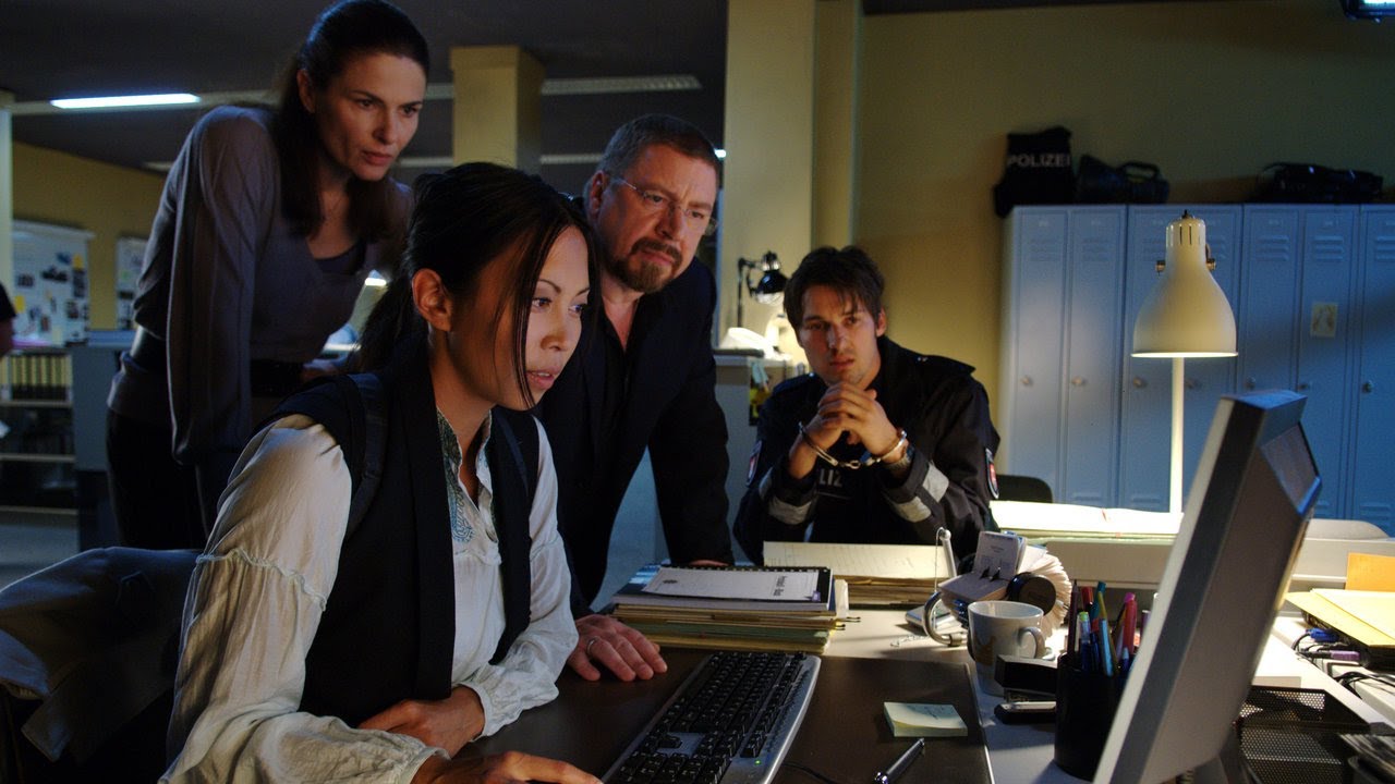 Nachtschicht (7) - Wir sind die Polizei (D 2010)
