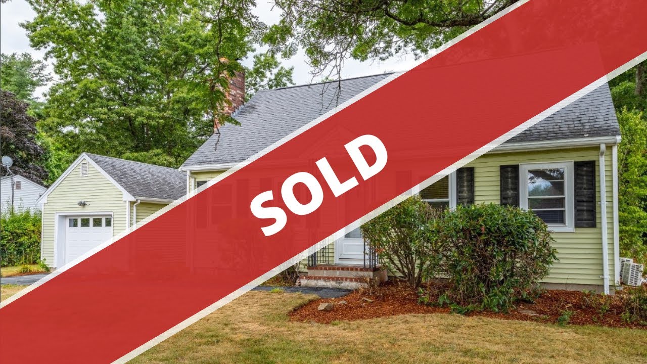 134 Oak Ridge Dr Ayer, MA