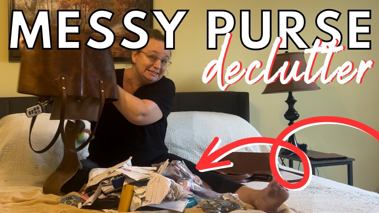 Decluttering and Organizing My Purse!