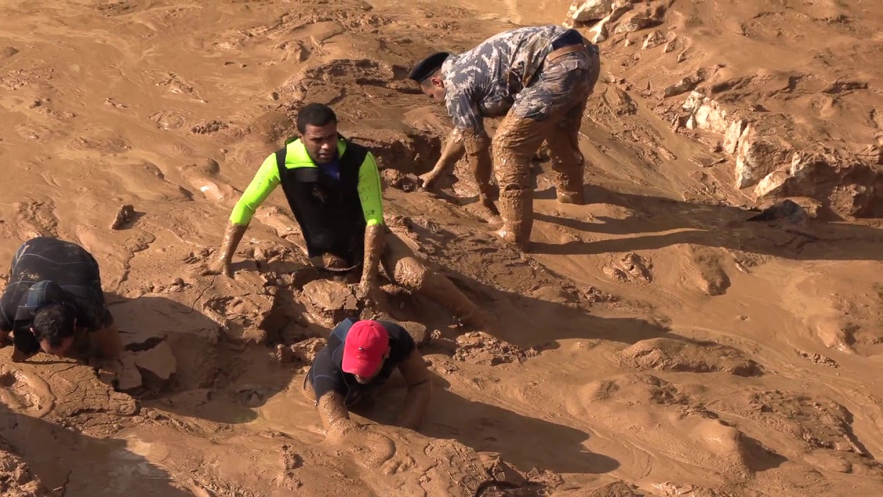 جهود الدفاع المدني لليوم الثاني على التوالي في منطقة مليح والواله