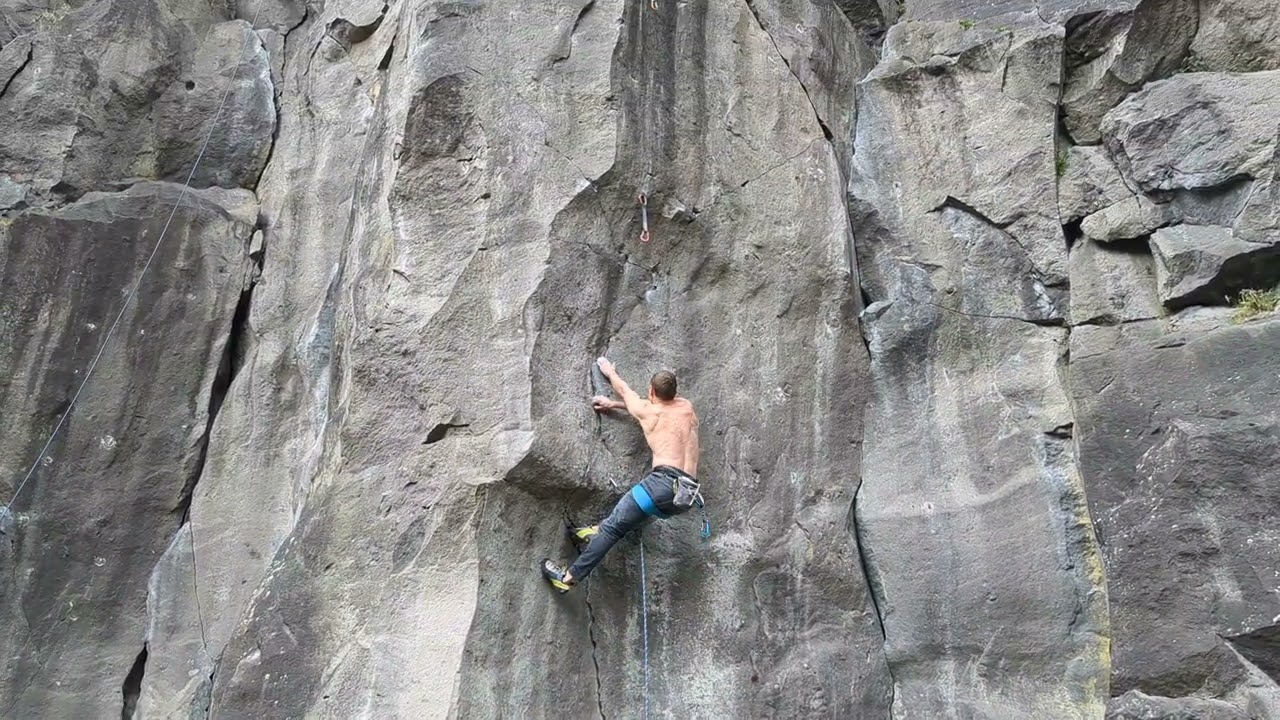 Kraftwerk 7b, große Wand, Ettringen