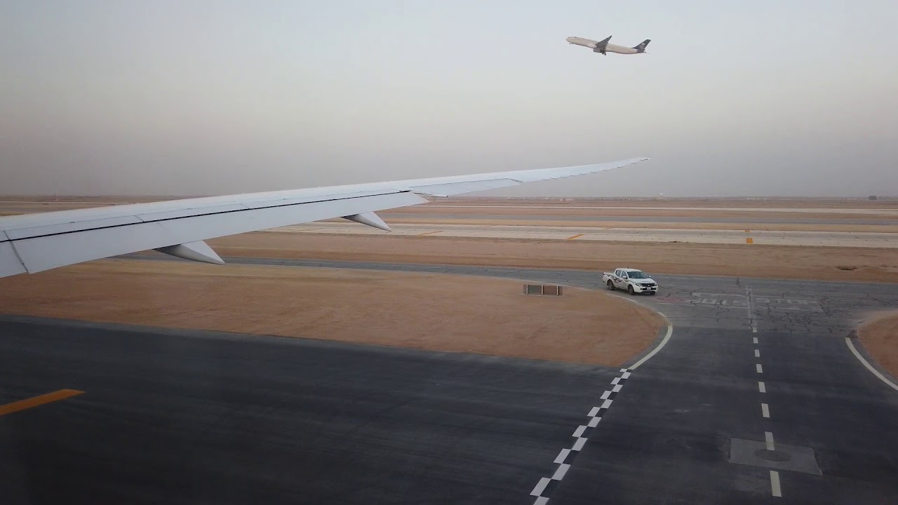 Taxi & Take Off from King Khalid International Airport Riyadh|Etihad Airways Boeing 787|Osmo Pocket
