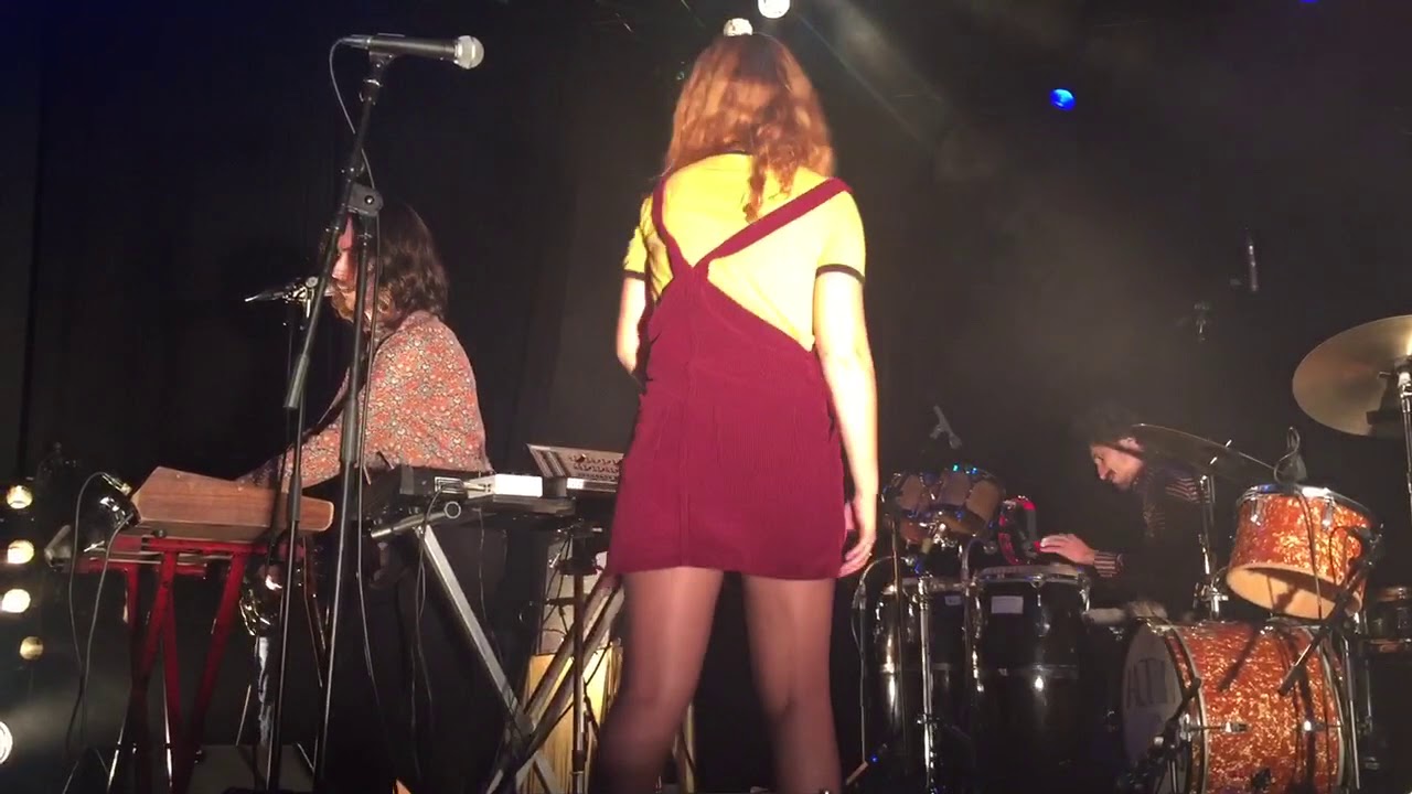 Altin gün en concert à la centrifugeuse le 24/10/2018 -SÜPÜRGESI YONCADAN