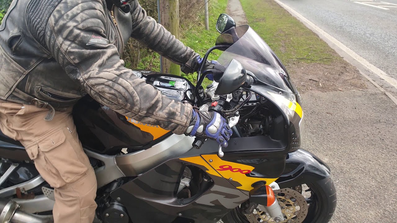 1996 HONDA CBR900RR TEST RIDE