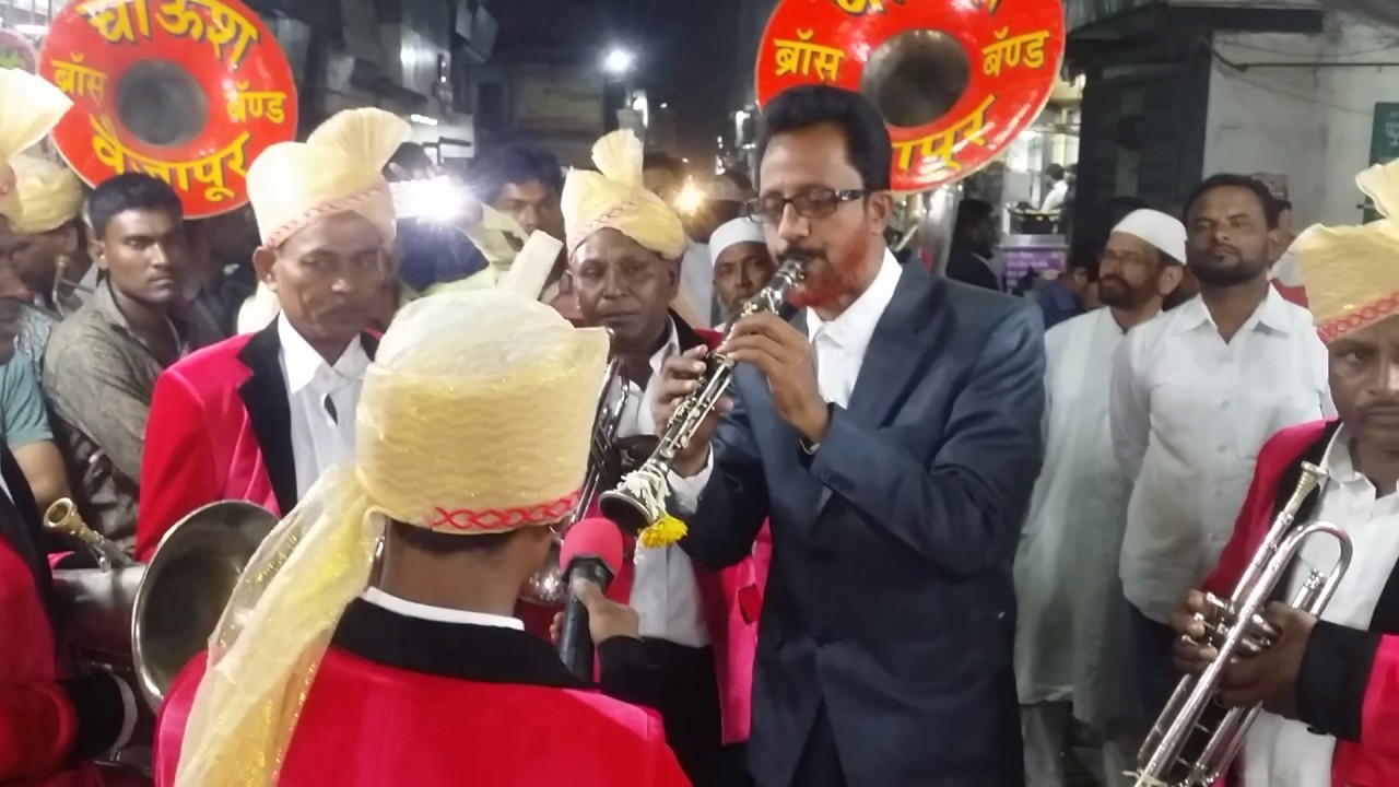 Mujhe Naulakhaa__ Sharabi By- Chaush Brass Band , Vaijapur Maharashtra (9028161615 , 9422239721)