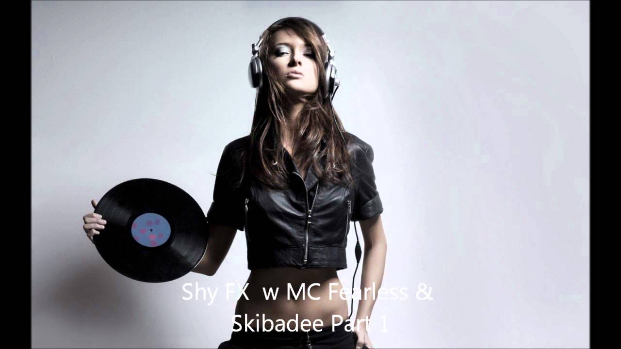 Shy FX  w MC Fearless & Skibadee Part 1 - 89.5