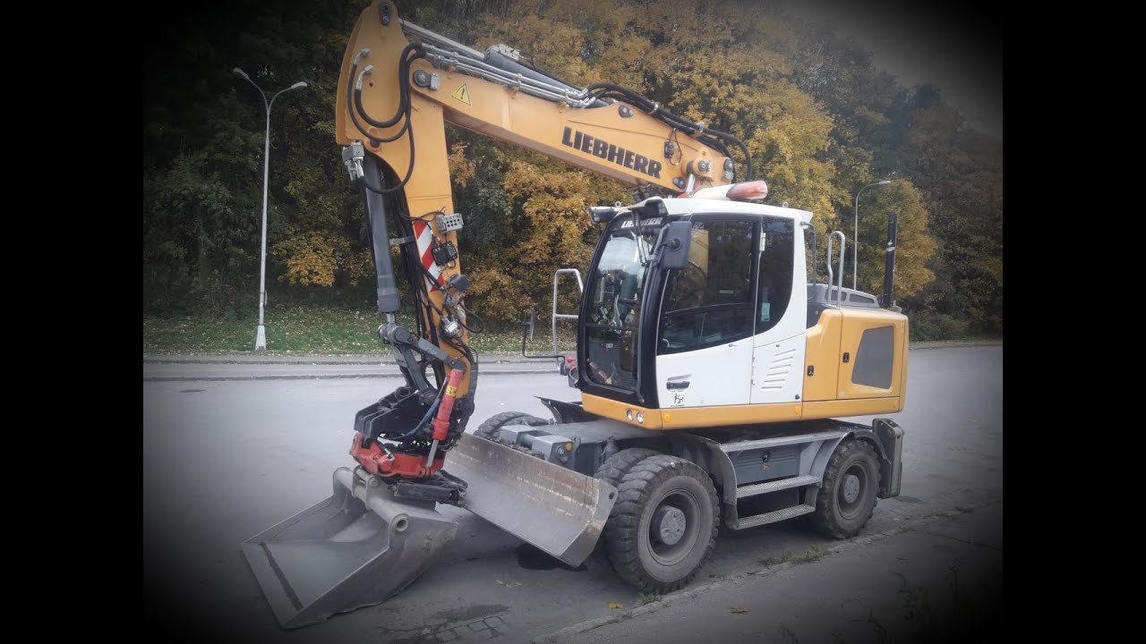 Liebherr A 916 vs Cat 316 C