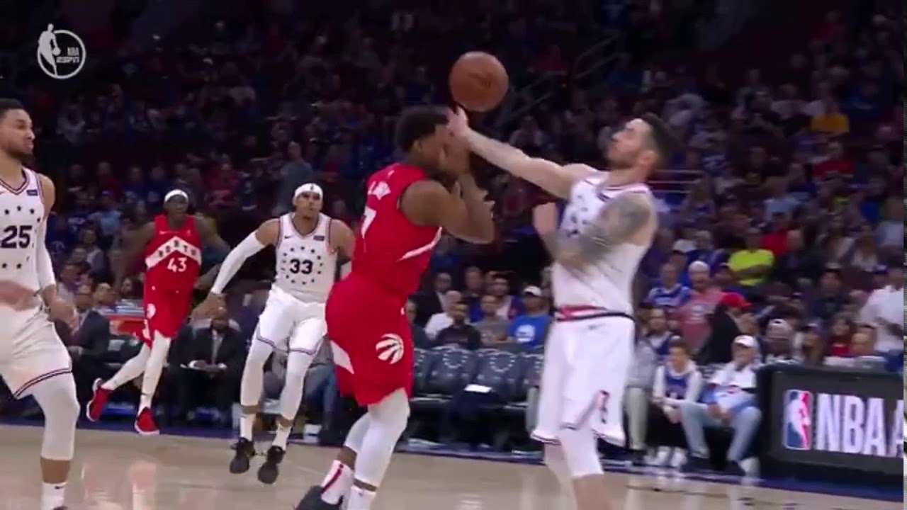 Kyle Lowry Slaps himself in the face and argues with the Ref for no-call!Game 4 Raptors vs 76ers