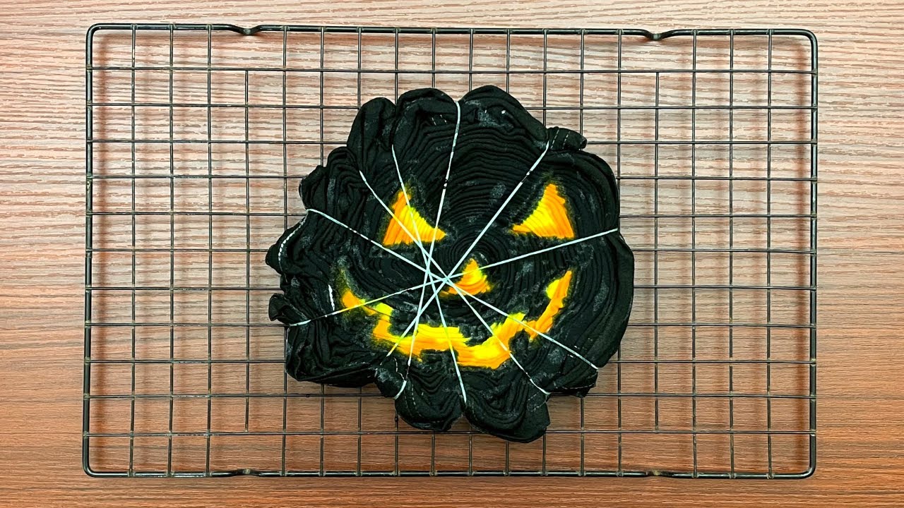 Tie-dye pattern : Jack-O'-Lantern (Halloween Tie Dye)