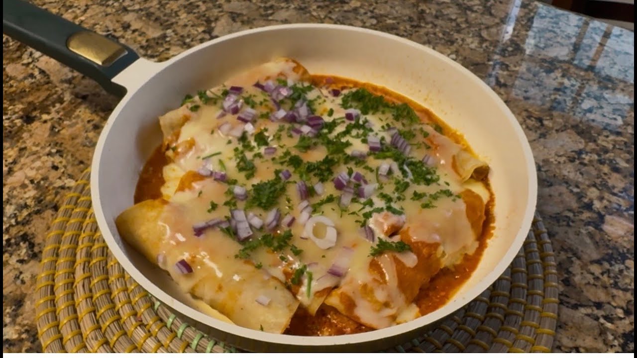ENCHILADAS SUIZAS ROJAS