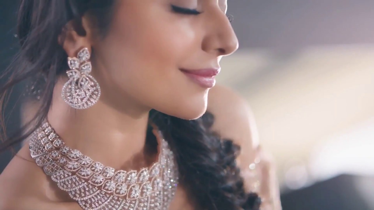 Must-have gold jewellery for every woman - Vaibhav Jewellers